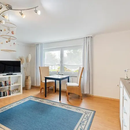 With 2 Bedrooms Tatil Evi Wißmar