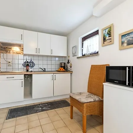 With 2 Bedrooms * Wißmar