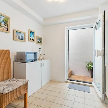 With 2 Bedrooms Tatil Evi Wißmar